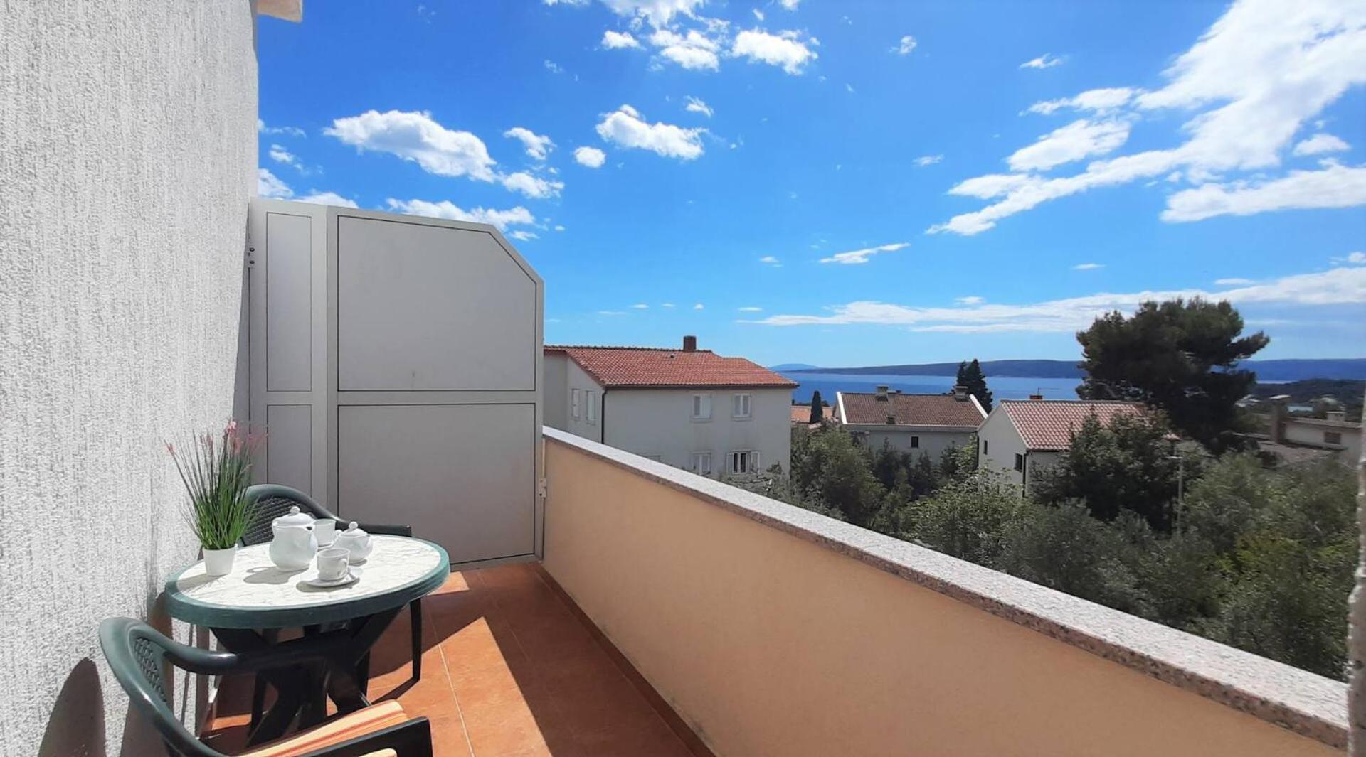 Guest House Helena Close To Beach คิร์ก ภายนอก รูปภาพ