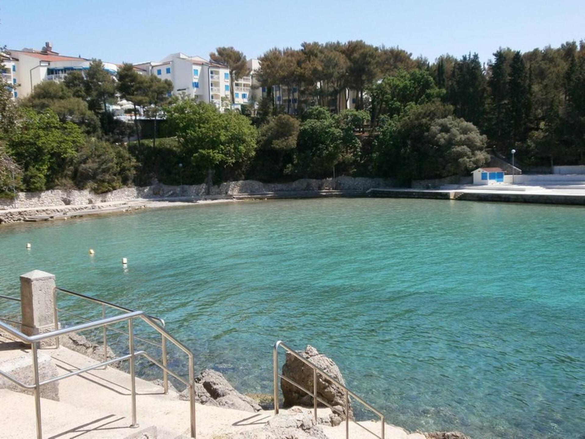 Guest House Helena Close To Beach คิร์ก ภายนอก รูปภาพ