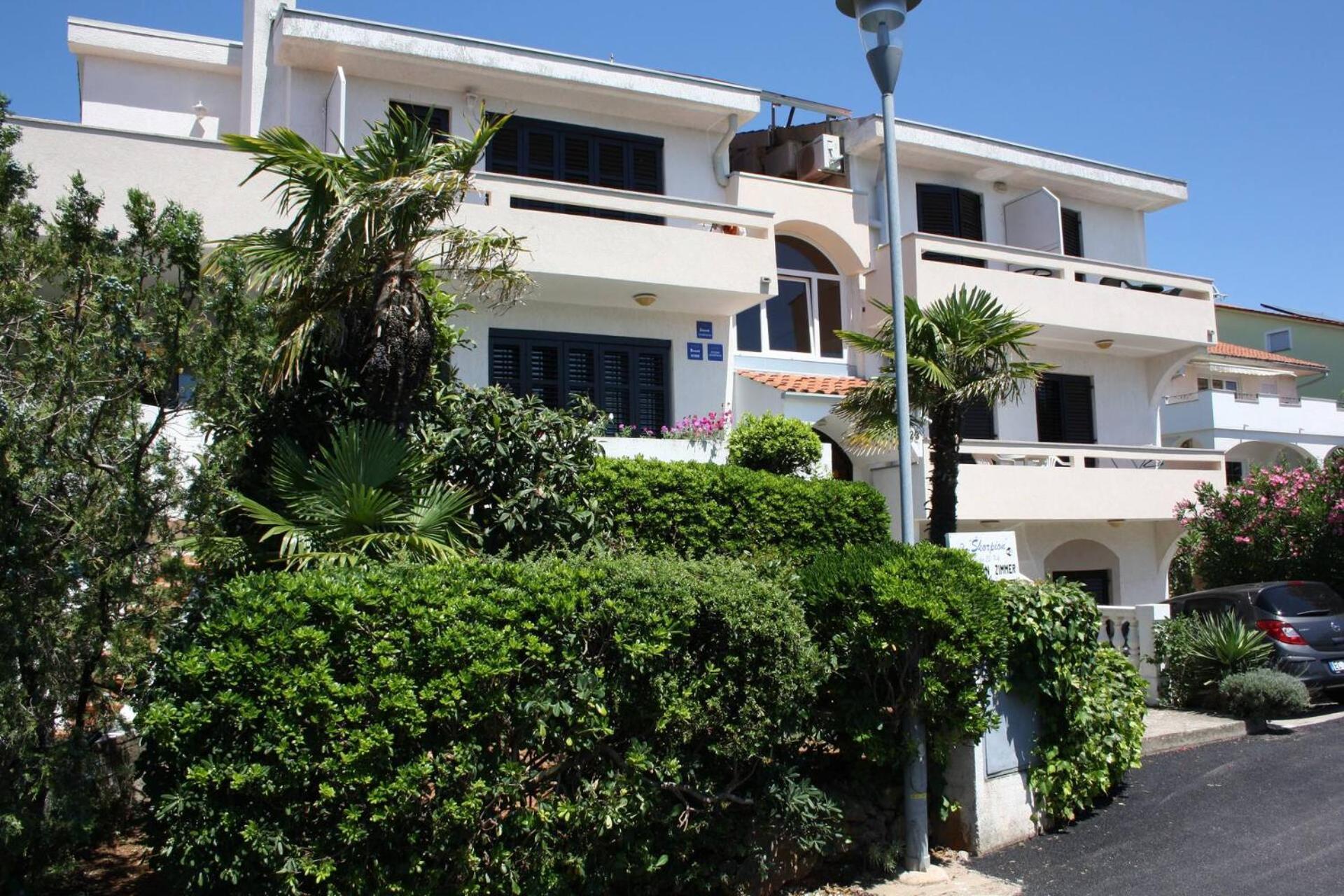 Guest House Helena Close To Beach คิร์ก ภายนอก รูปภาพ